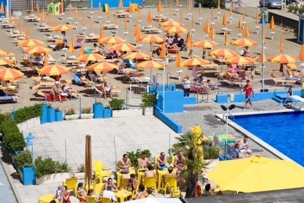 Hotel Leonardo Cesenatico Eksteriør billede