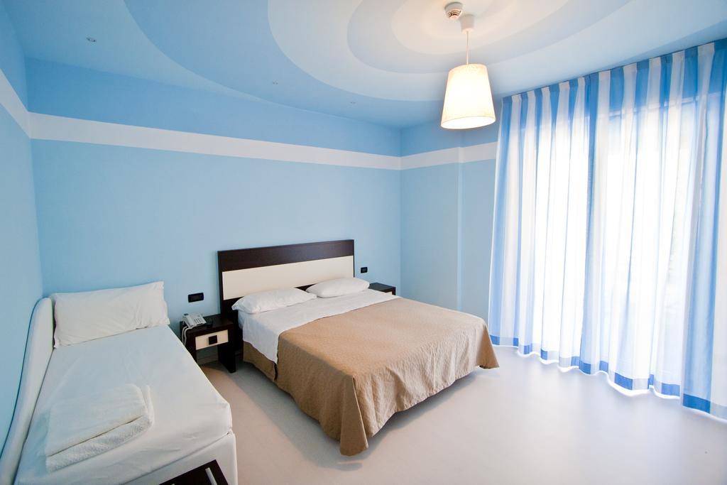 Hotel Leonardo Cesenatico Eksteriør billede