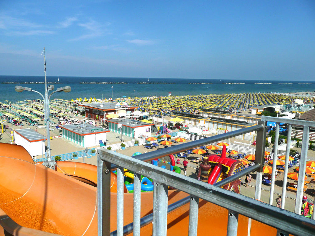 Hotel Leonardo Cesenatico Eksteriør billede