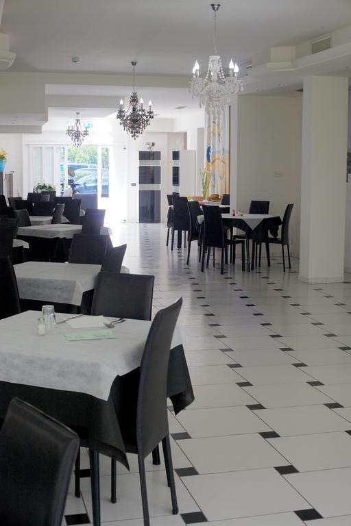 Hotel Leonardo Cesenatico Eksteriør billede